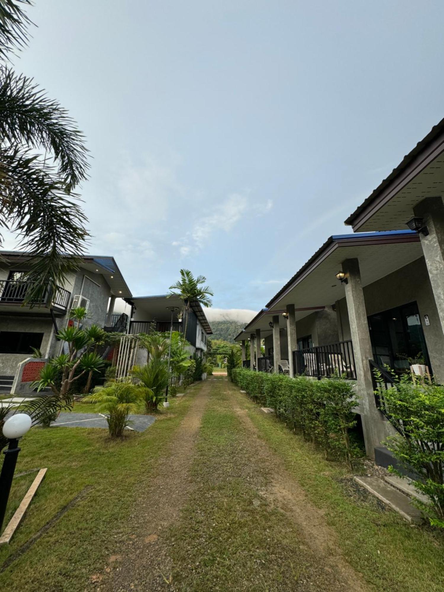 Baan Chainarong Ko Lanta エクステリア 写真